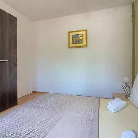 Golubovo 3km Beach Villa