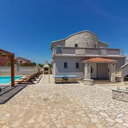 Golubovo 3km Beach Villa Mednjan